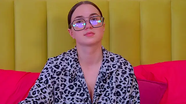 AnneAvery webcam