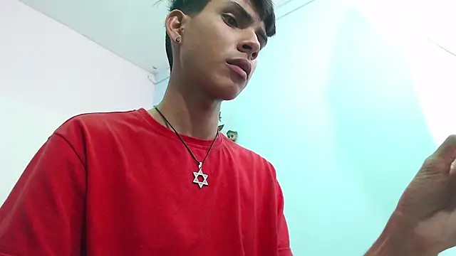 david_925_ (M young) - Jerk off hard & juicy cum!
