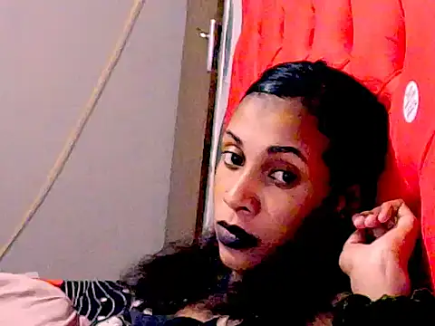 Indianqueen5 webcam