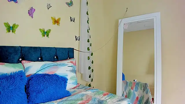 cristalwalker__ webcam