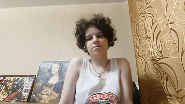 JesseniaHanney webcam