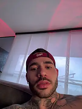 dominic_sullivan1 webcam