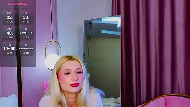 Monica_Leen webcam