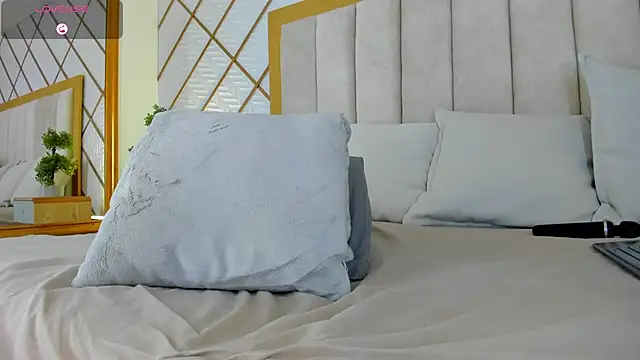 cocoamore webcam