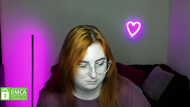 Alicia_love00 webcam