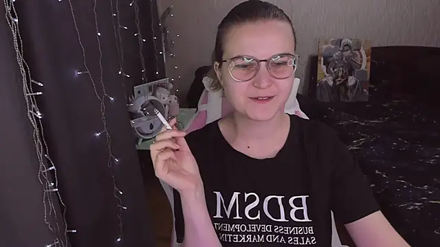 MissBrightShine webcam