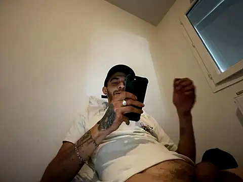 Rebeu313 webcam