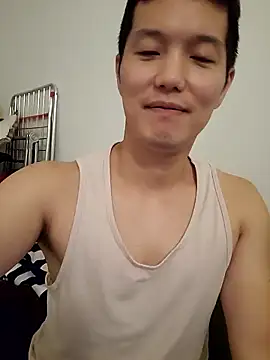 Woonee1680 webcam