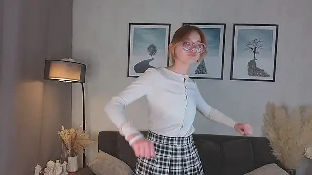 LinhFerrales webcam