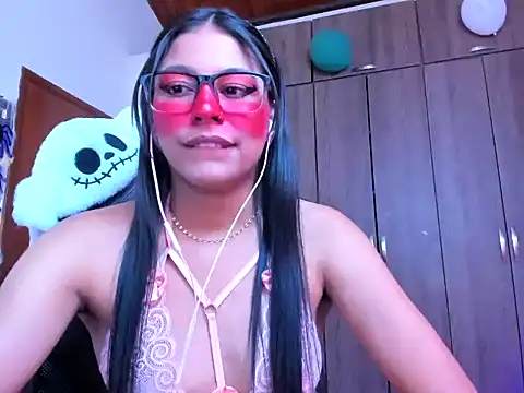 _ALLYSON18_ webcam