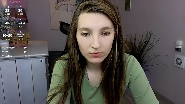 Mia_Myles