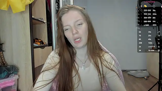 Mary_Blu webcam