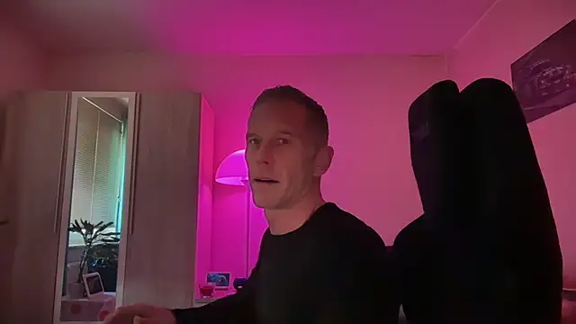 slaveboy2016@xh webcam
