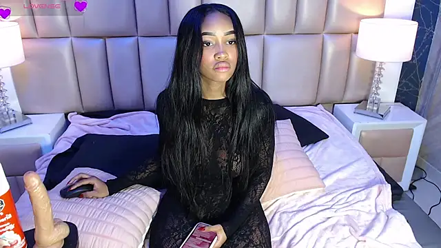 julitpink - JulitPink's free webcam
