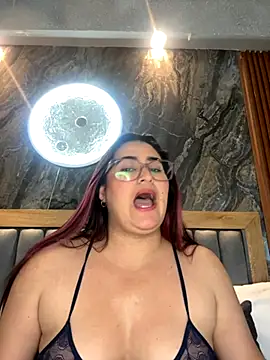 BellaPeers_ webcam