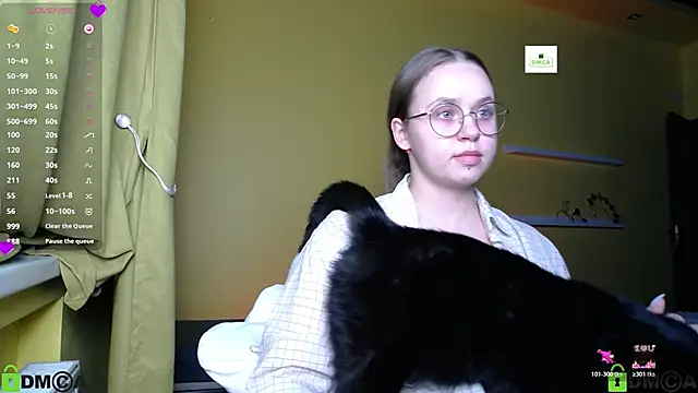 Lilysweet13 webcam