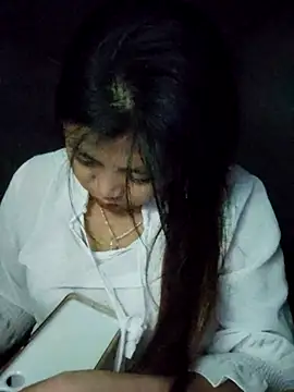 Angela-babyxx webcam