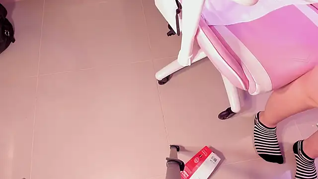 little_blode webcam