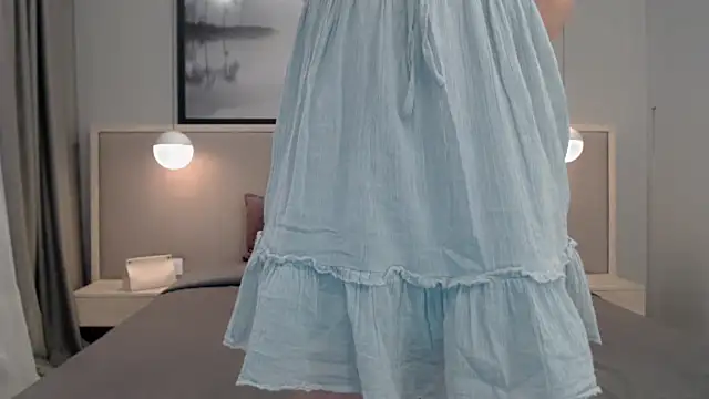 ShySchoolGirl webcam