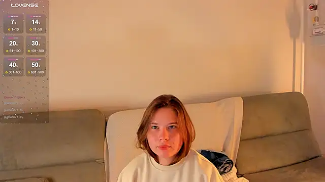 Eva_Cheeky