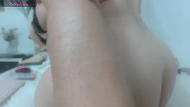 lindaesmeralda webcam