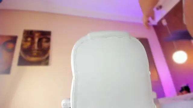 Caro_Suarez webcam