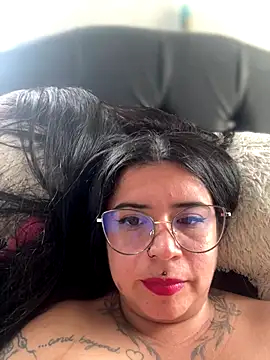 Devilsweet17 webcam