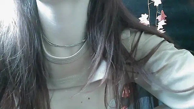 __Leyla__ webcam