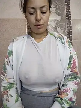 LenaBloomy webcam