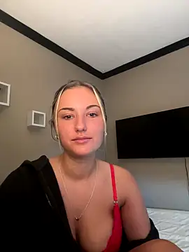 LaceyMilliexoxo webcam