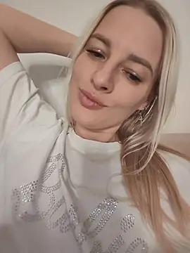 Princessa_ya webcam