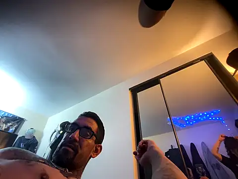 hornycouple818