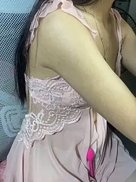 Mina048 webcam