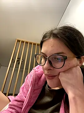 little_belucci webcam