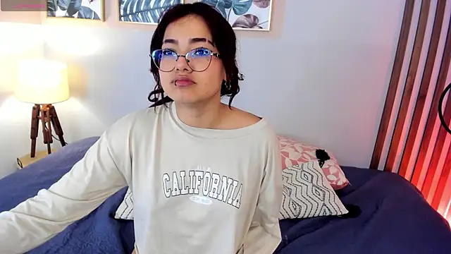 sunny_maya_ webcam