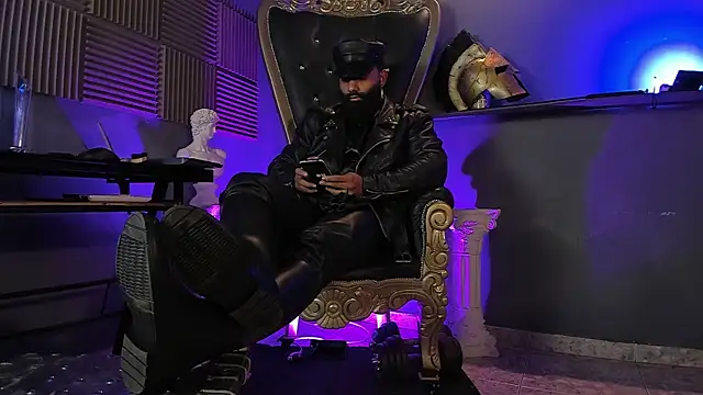 BeardAndrew webcam