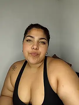 kendra_lil_evill webcam
