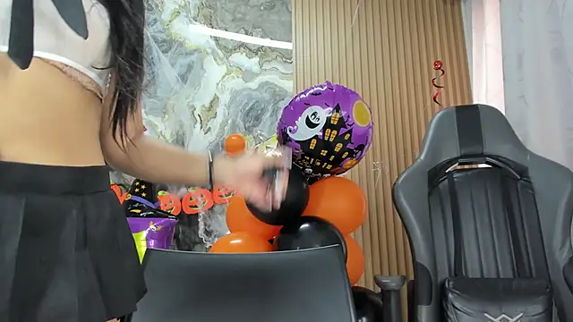 Lili_16 webcam