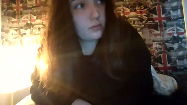 Lynylou webcam