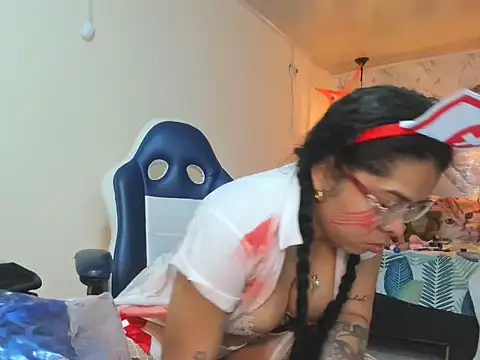 alexa-cooper- webcam