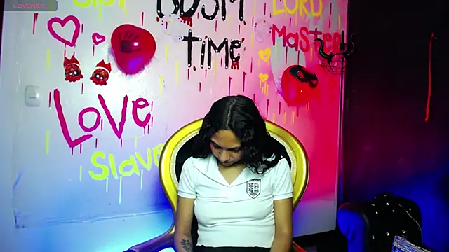 Sweettpleasure webcam