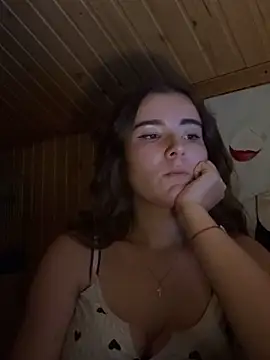 mewKate webcam