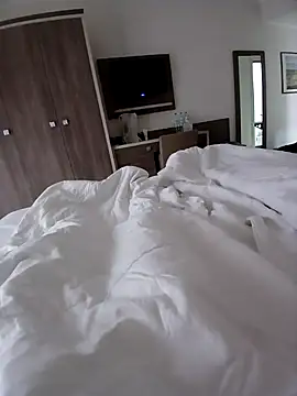 paradise777777 webcam