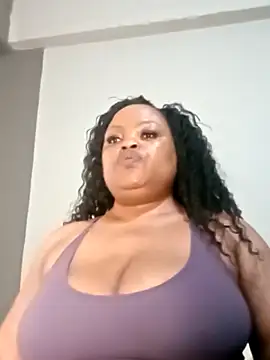 hugemelonsxxx webcam