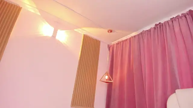 AuroraBlisss webcam