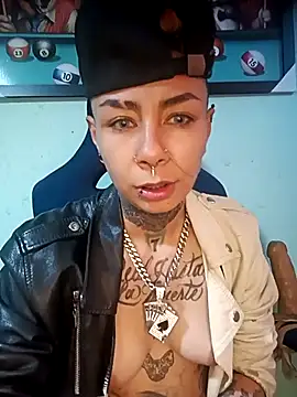 Exoticfive7 webcam