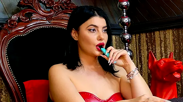 MistressEly webcam