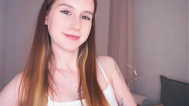 AmyMainer webcam