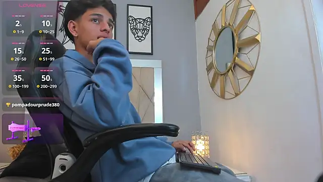 owen__johnson webcam
