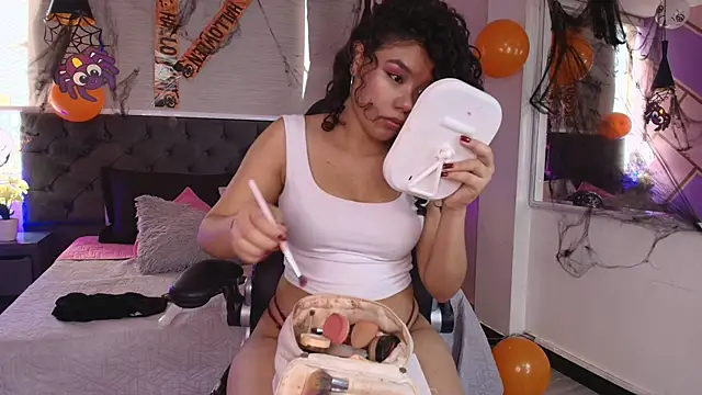 Annie_Lii webcam